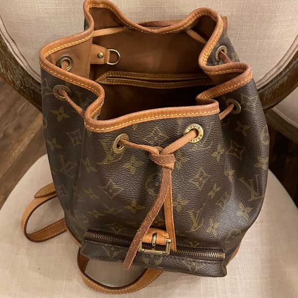 Vintage Louis Vuitton Montsouris MM backpack - Picture 6 of 14
